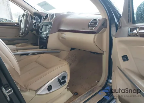 2011 Mercedes-Benz Gl 450 4Matic z USA, uszkodzony, nr VIN 4JGBF7BE4BA675528